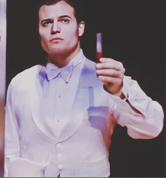 This Is The Moment - Broadway Star & Multi-Platinum Recording Artist Rob Evan