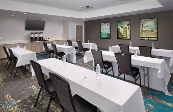 Hampton Inn Miami Airport East