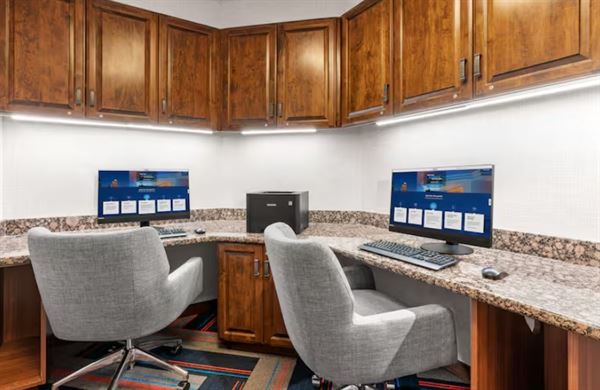 Hampton Inn & Suites Fairbanks