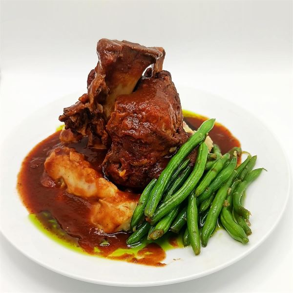 Pineapples Restaurant