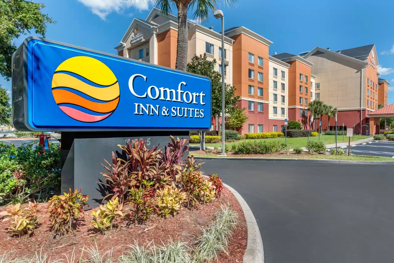 Comfort Inn & Suites Convention Center