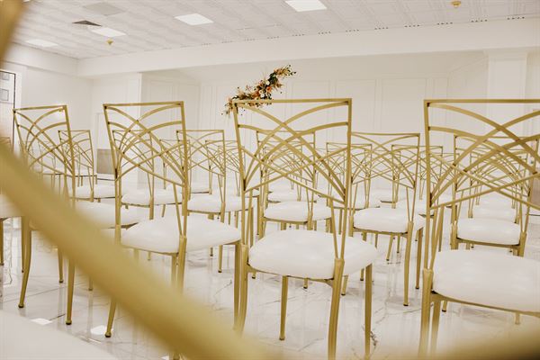 The Royal Of Lake Charles