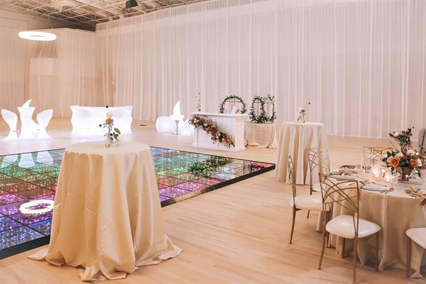 The Royal Of Lake Charles