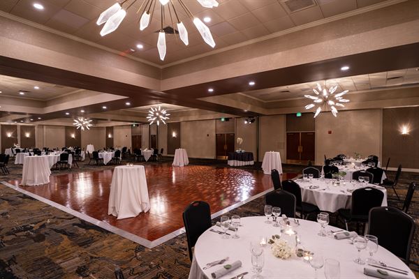 Holiday Inn Cleveland South