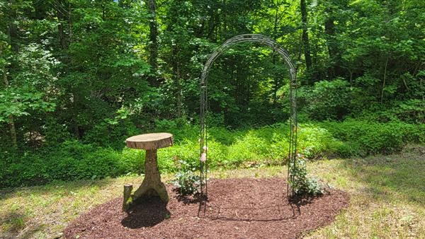 Prayer Garden Weddings