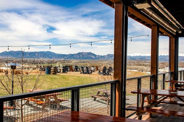 Acreage Cider House and Eatery