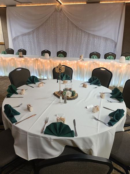 Blainbrook Entertainment Center