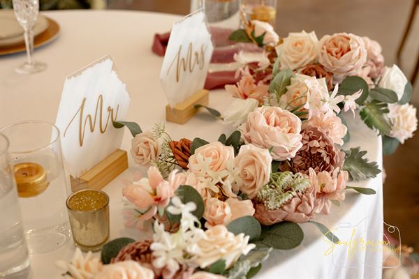 Lakeview Event Venue & Hotel