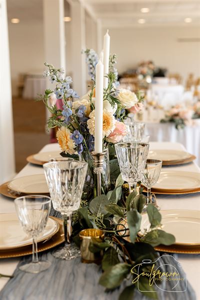 Lakeview Event Venue & Hotel