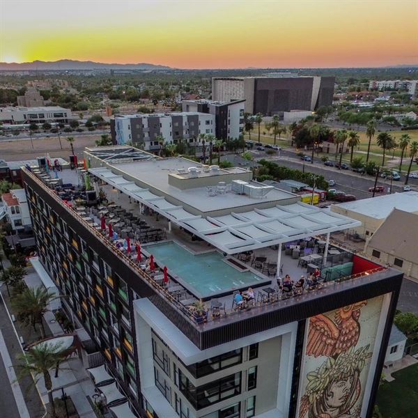 Cambria Phoenix Downtown Convention Center