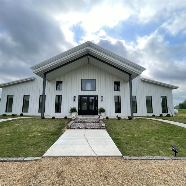 Grandview on the Prairie