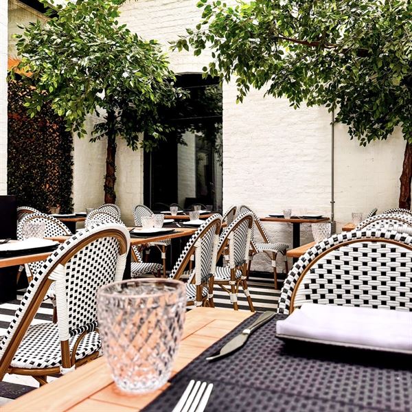 Chambers Steakhouse & Supper Club