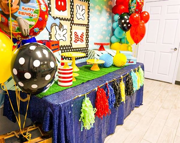 Hooray Party Playground