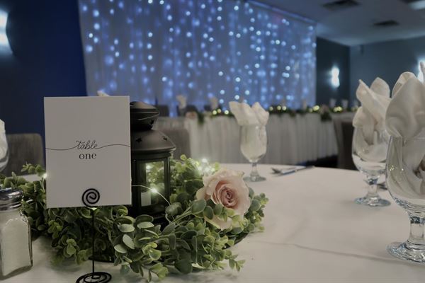 Holiday Inn Lakefront