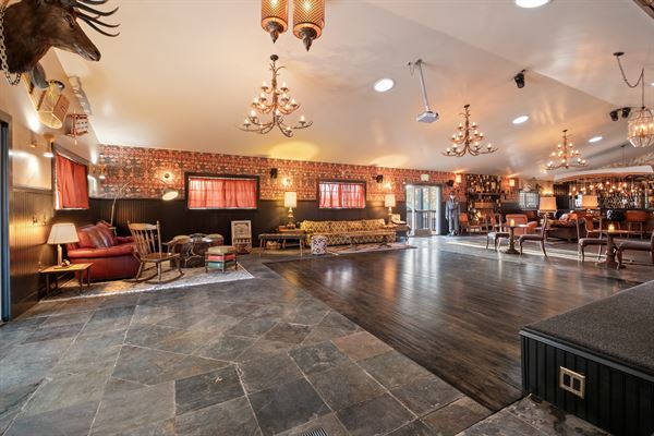 Sessions Retreat and Hotel