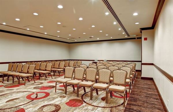 DoubleTree by Hilton Hotel Pleasanton at the Club