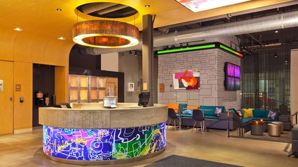 Aloft Hotels in Bolingbrook