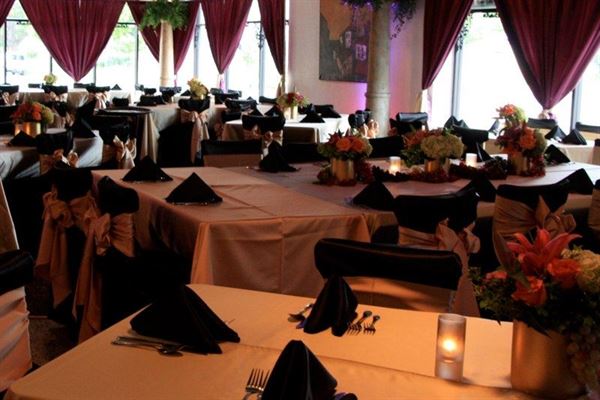 Lucianos Italian Restaurant