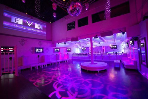 Eve Ultra Lounge