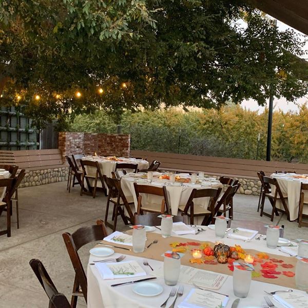 School House Restaurant & Tavern