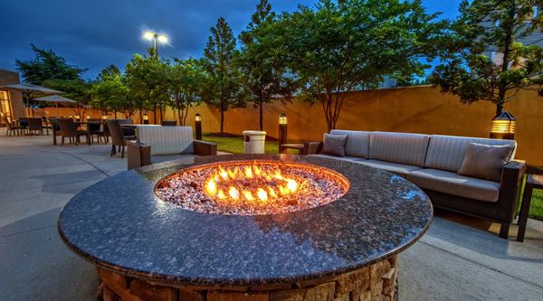 Courtyard Newport News Airport