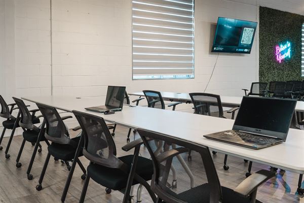 Global Link Treade Hub