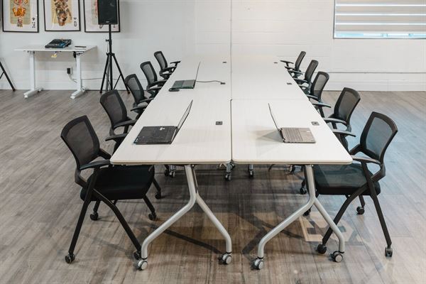 Global Link Treade Hub