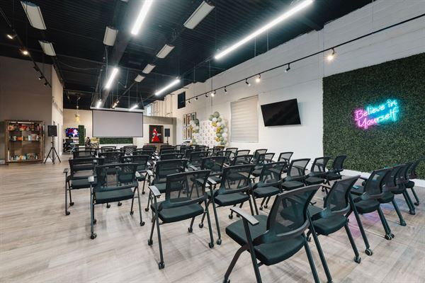 Global Link Treade Hub