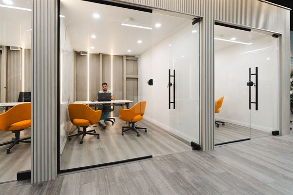 Global Link Treade Hub