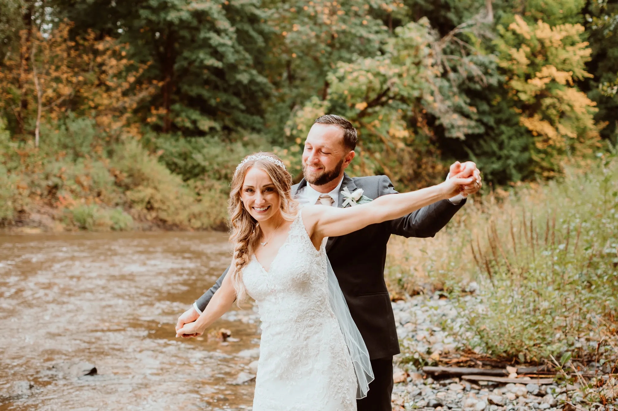 Rivers Edge Weddings, Events, and Lodging