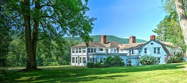 Blackberry River Inn