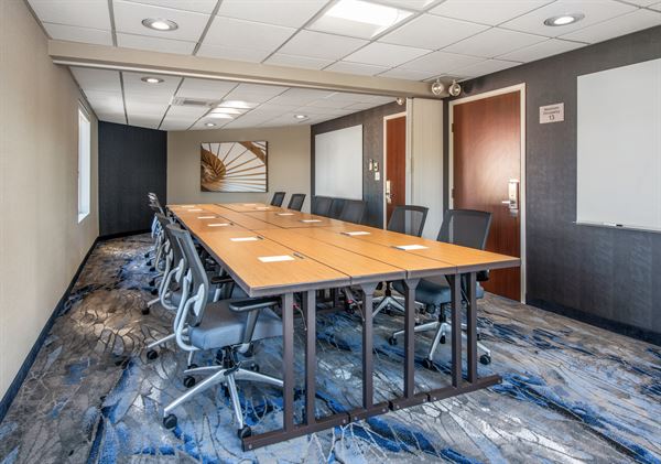 Fairfield Inn & Suites San Jose Airport