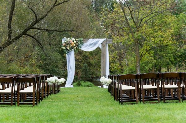 Creekside Farm Weddings & Events