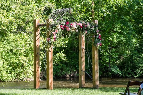 Creekside Farm Weddings & Events