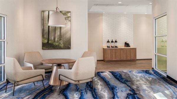 Fairfield Inn & Suites San Jose Airport