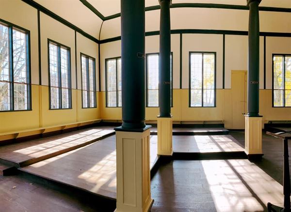 Sharon Museum and Gardens