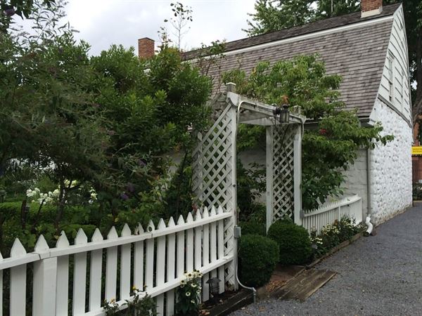 Vander-Ende-Onderdonk House