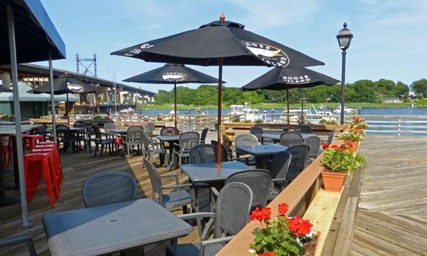 Joey C's Boathouse Cantina & Grill