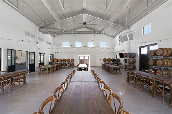 Dripping Springs Distilling