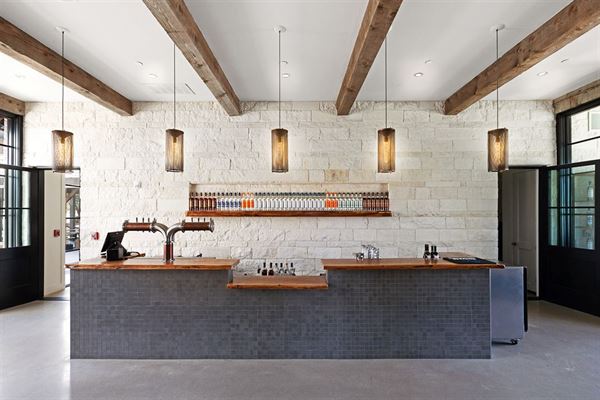 Dripping Springs Distilling