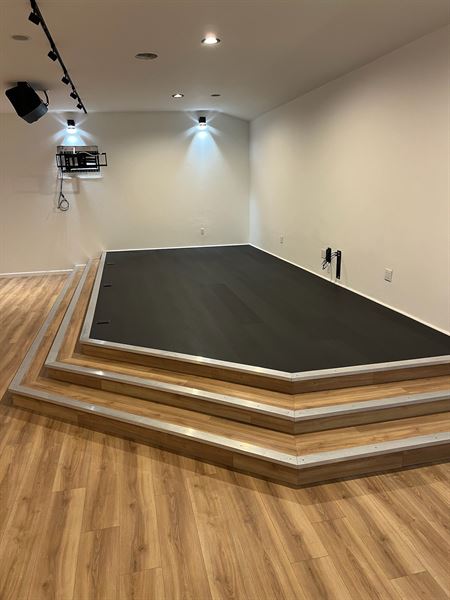 Paper Moon Event Space