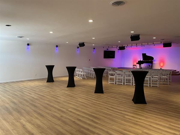 Paper Moon Event Space