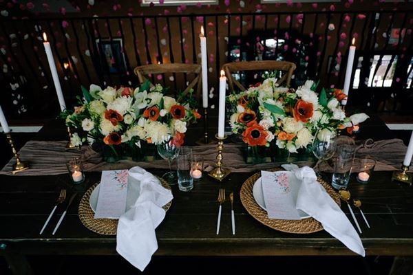 Andre's Lakeside Dining