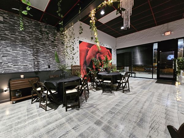 Vee'Unique Decor Event Hall