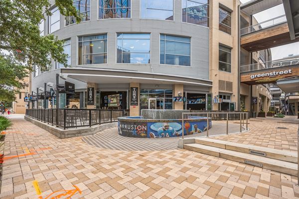 Tom's Watch Bar - Houston