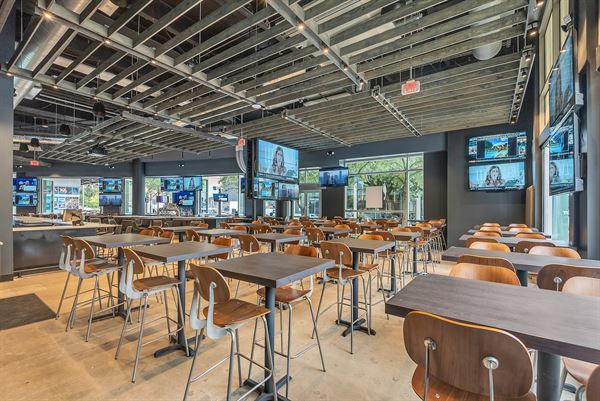 Tom's Watch Bar - Houston