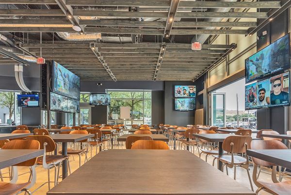 Tom's Watch Bar - Houston