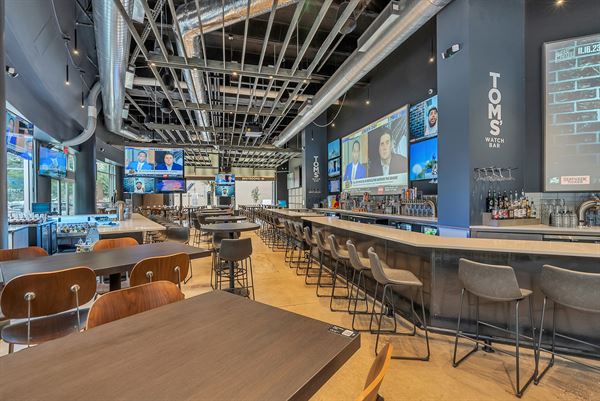 Tom's Watch Bar - Houston