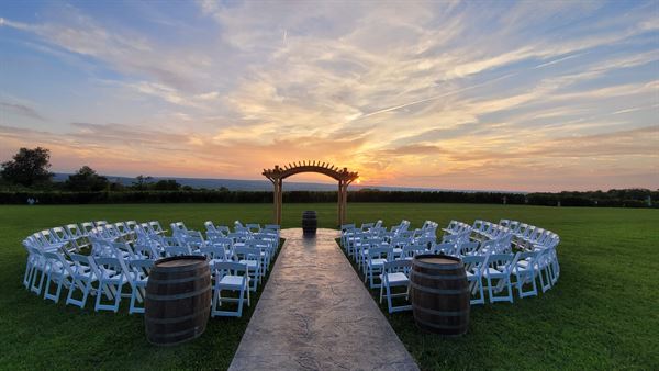 Ginny Lee Cafe at Wagner Vineyards