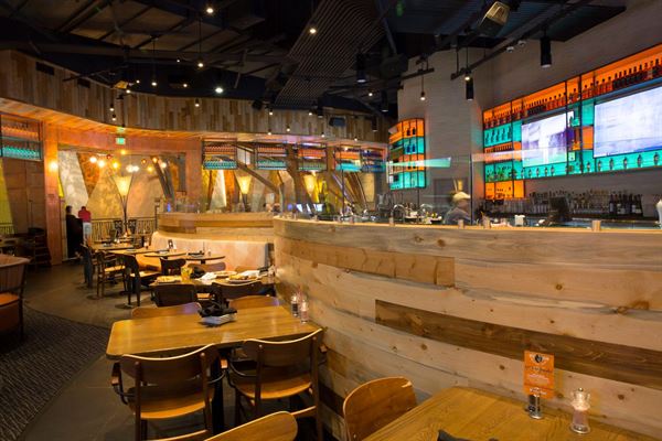 Tom's Watch Bar - Mohegan Sun